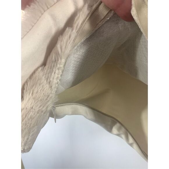 Chenille Cream Diamond Pattern Decor Pillow Cases 20x20" Set of 2 - Picture 7 of 7